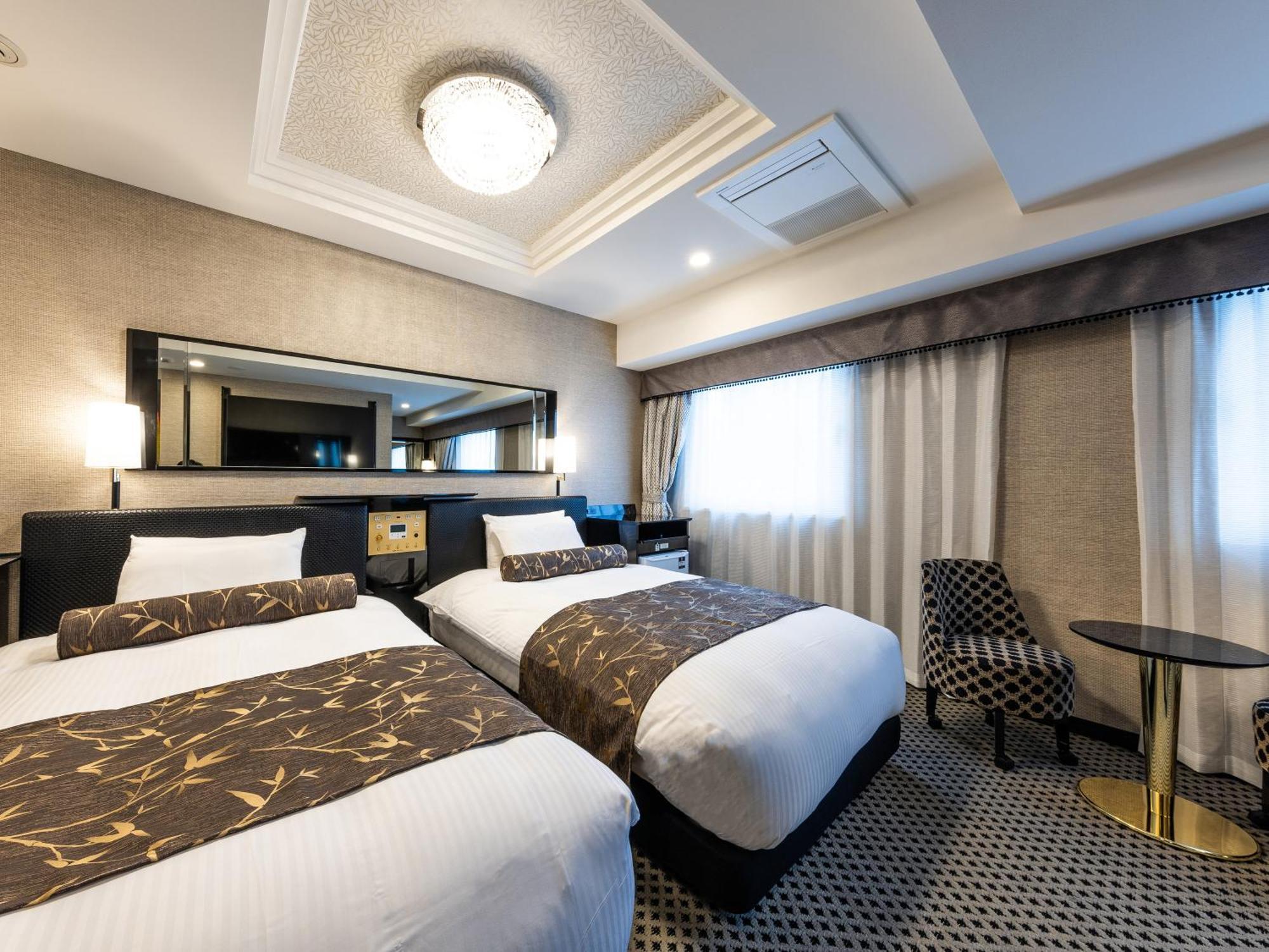 Apa Hotel Ueno Okachimachi Ekimae Minami Tokio Buitenkant foto